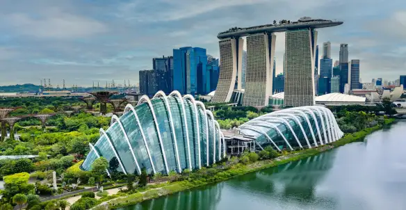 tour singapore cho gia dinh - Gardens by the Bay va Marina Bay Sands nhin tu tren cao