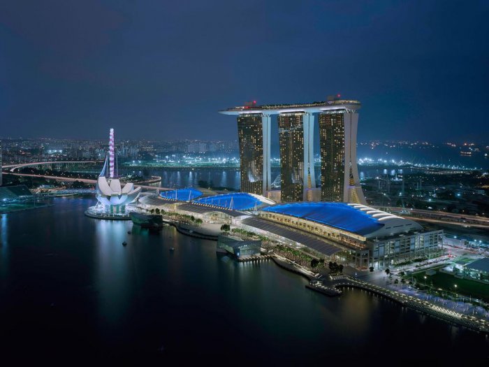 tour singapore cho gia dinh - Khach san Marina Bay Sands bieu tuong Singapore
